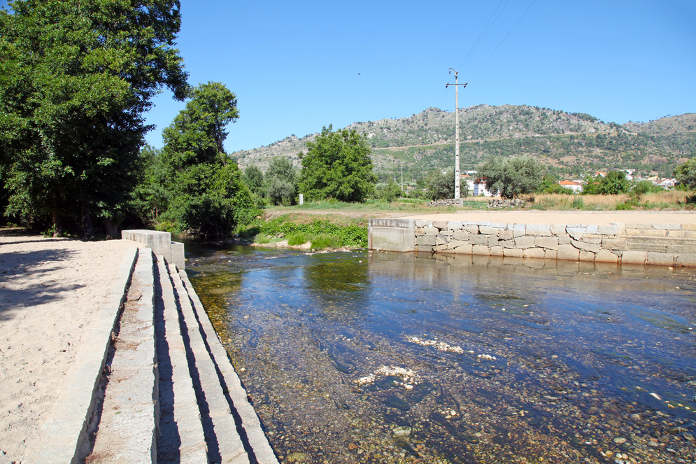 Praia Fluvial Vale do Mondego | entrada