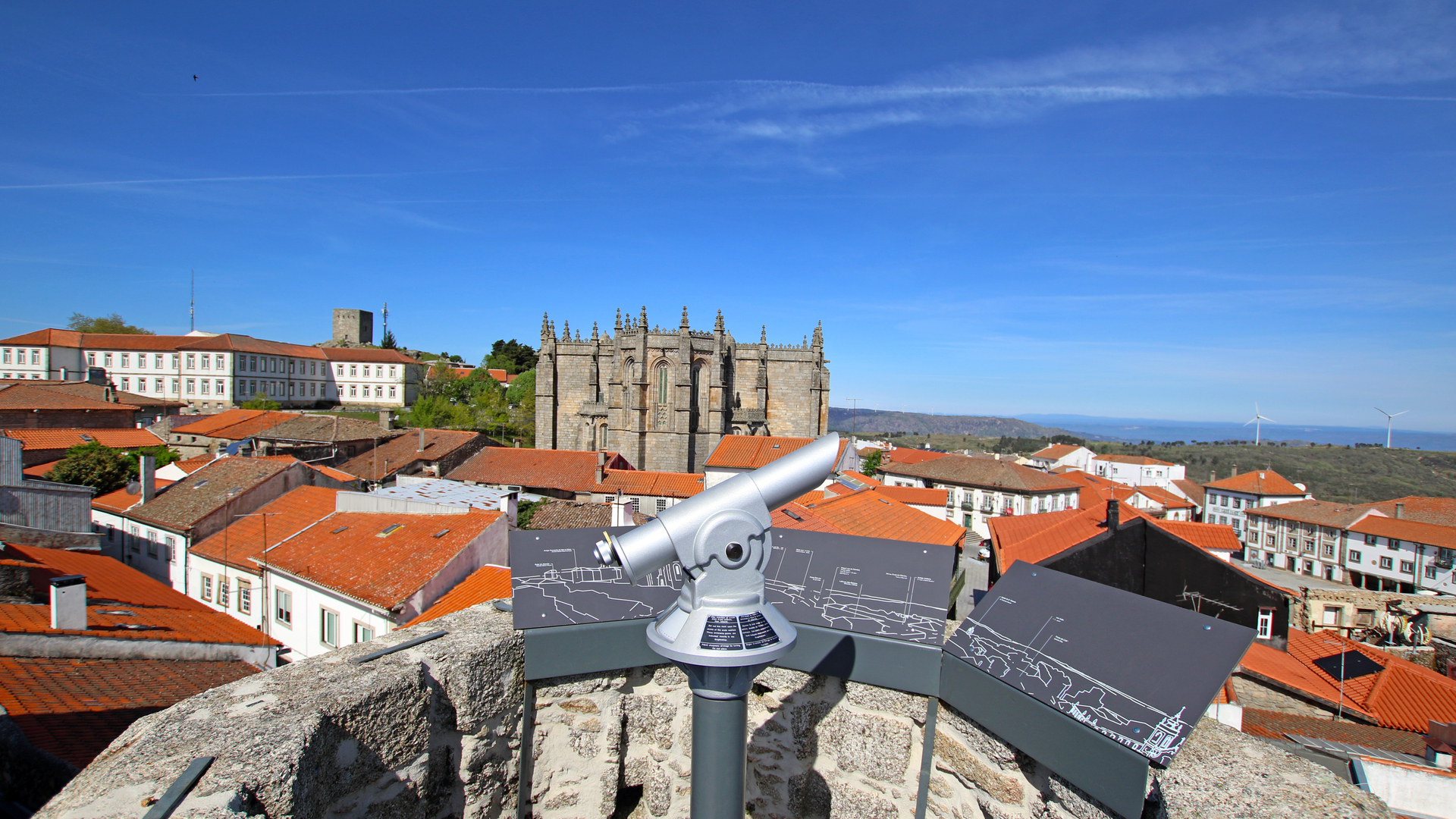 miradouro torre dos ferreiros;