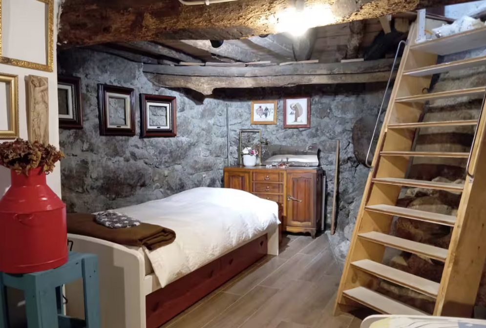fonte: casa de aldeia