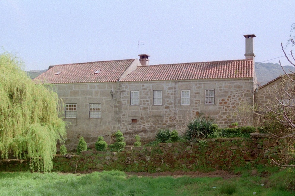 fonte: quinta de são miguel