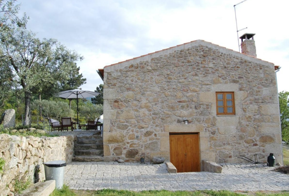 fonte: casa da carriça