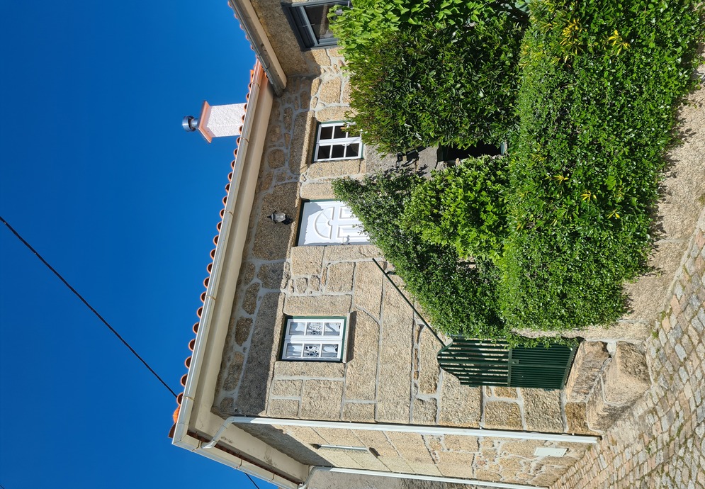 fonte: casa das pedrinhas