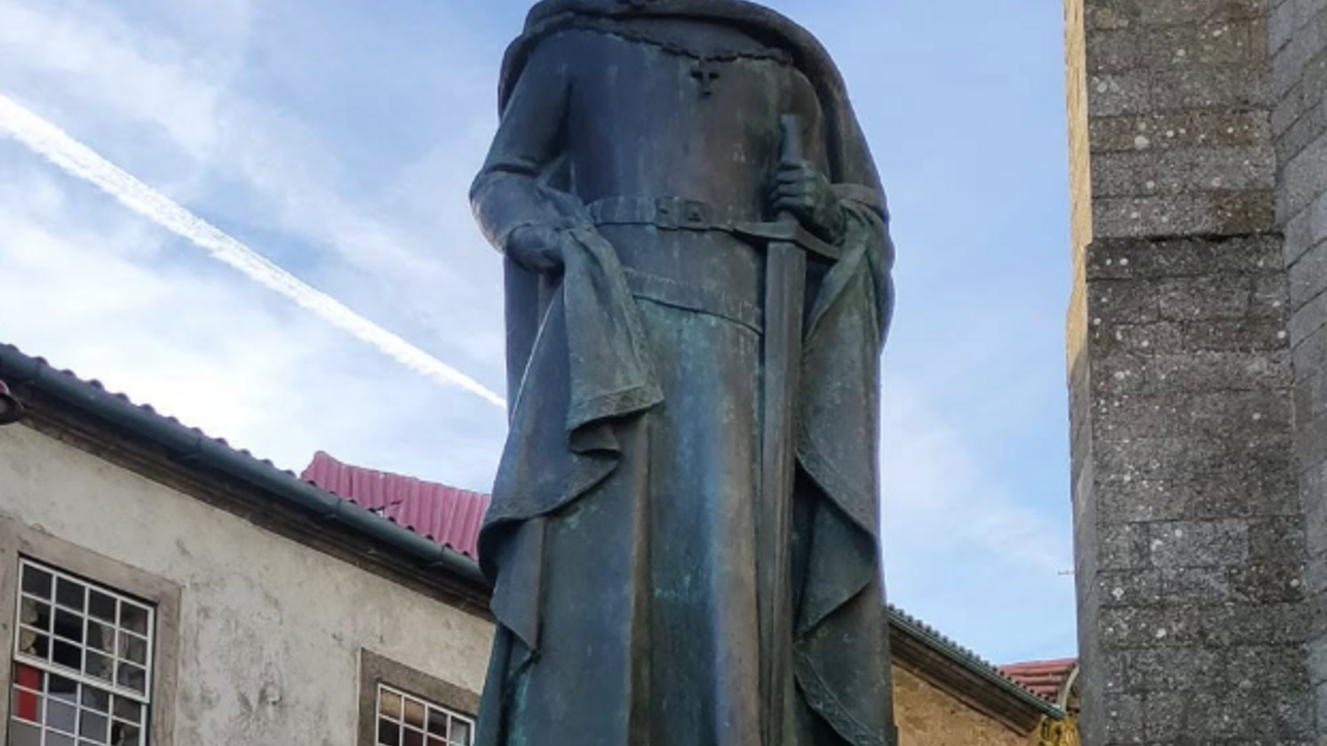 Estátua do D. Sancho I;