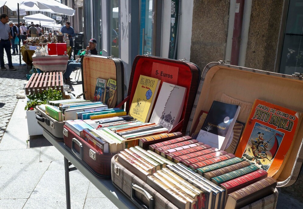 feira antiguidades