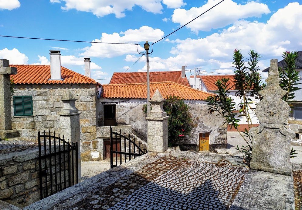 fonte: vila franca do deão