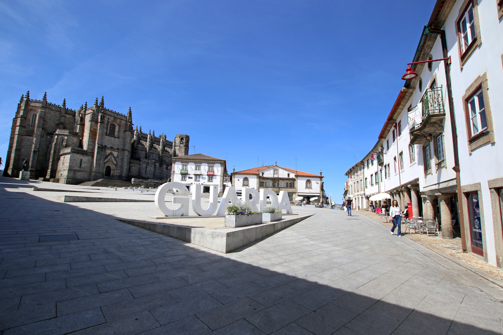 praça luís de camões