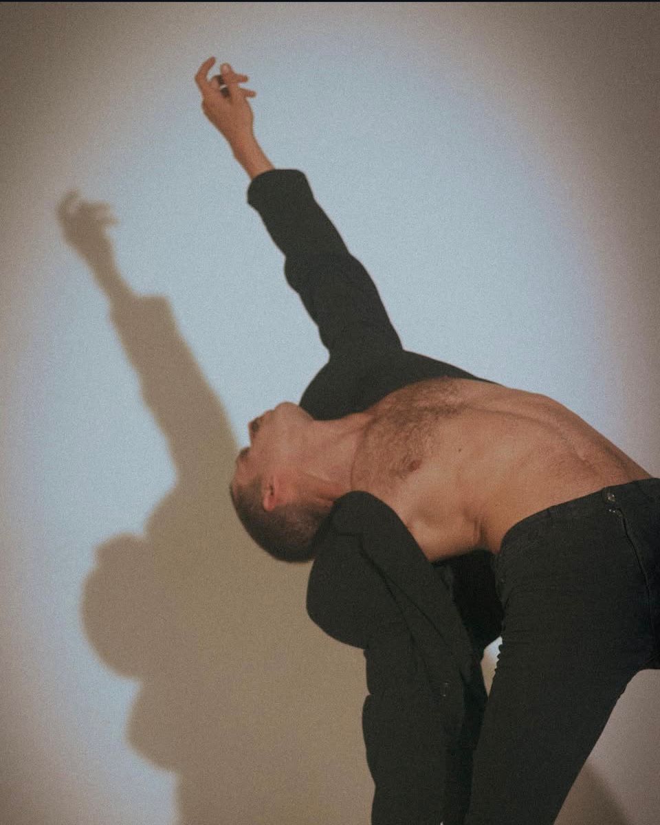 Dança | Entre Corpo e Cimento (apresentação Do Exercício Final Do Workshop Contradança - Festival De Dança E Movimento Contemporâneo 2026)